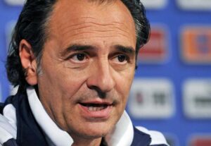 EURO 2012: CESARE PRANDELLI IN CONFERENZA STAMPA