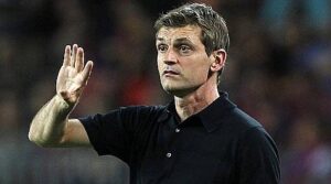 Barcelona's coach Tito Vilanova gestures to his players during their Spanish first division soccer match against Real Sociedad at Camp Nou stadium in Barcelona