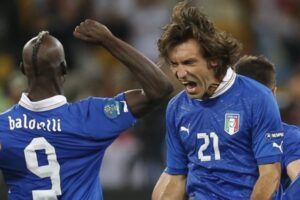 pirlo_balotelli_v