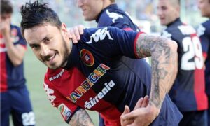 Mauricio Pinilla of Cagliari celebrates after scoring his second goal in the win over Inter