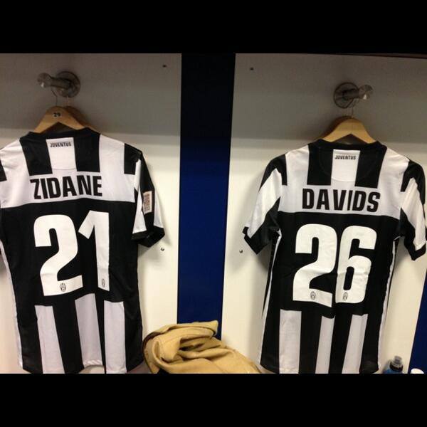 maglia home juventus zidane 21 1999 2000