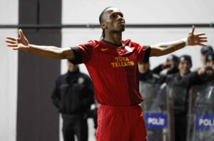 Soccer - Turkish Soccer - Superleague - Akhisar Belediyespor v Galatasaray