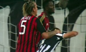 mexes pugno chiellini