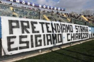 striscione stamina tifosi atalanta
