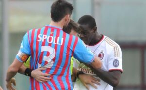 balo_mi_ha_detto_negro_di_m_scintille_in_campo_con_spolli-0-0-383000