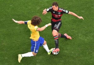 Miroslav Klose, David Luiz