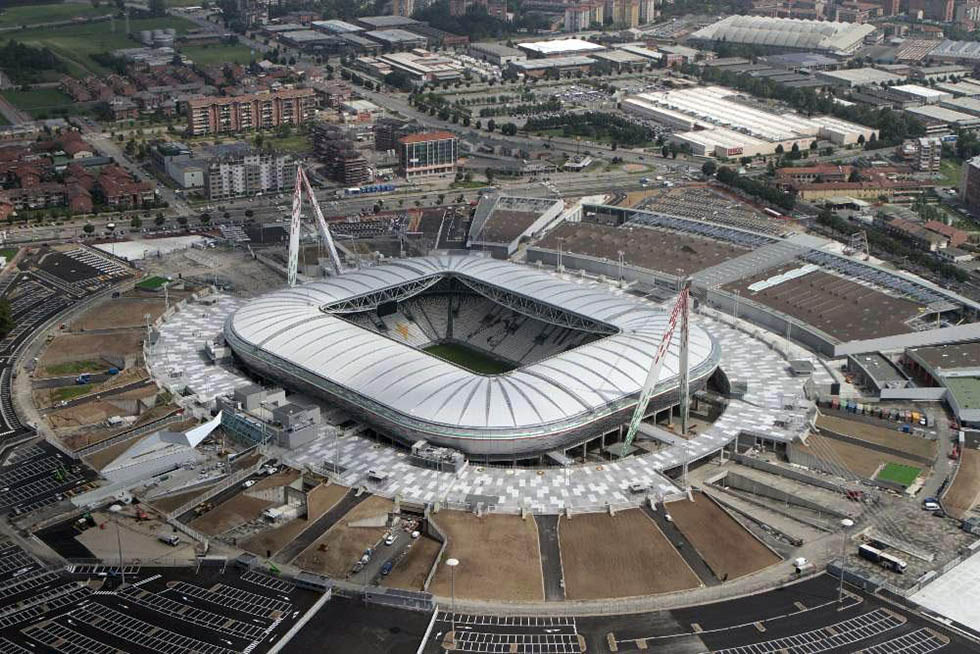 Scrivi un insulto e ti porta allo Juventus Stadium: l'incredibile bug