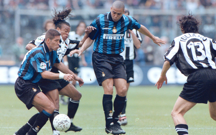 Simoni sta dalla parte della Roma: "Sembrava Juventus-Inter del 1998