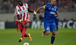 FBL-EUR-C1-OLYMPIACOS-JUVENTUS