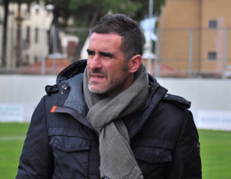 esonerato Lucarelli