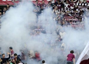 bomba carta curva