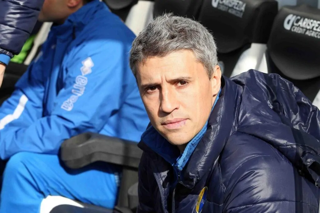 Crespo allenatore Banfield