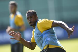 Evra (Foto LaPresse/Daniele Badolato)