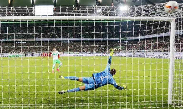 Neuer carriera rischio