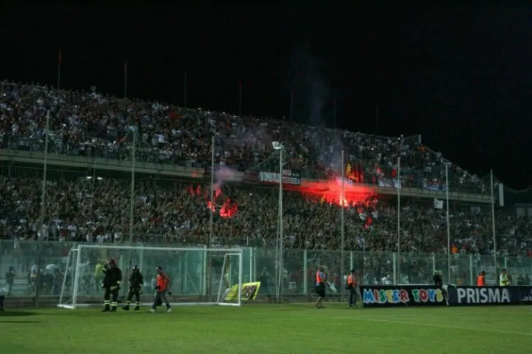 curva taranto