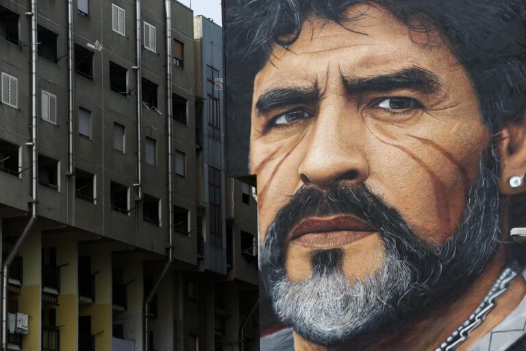Juventus Napoli Maradona