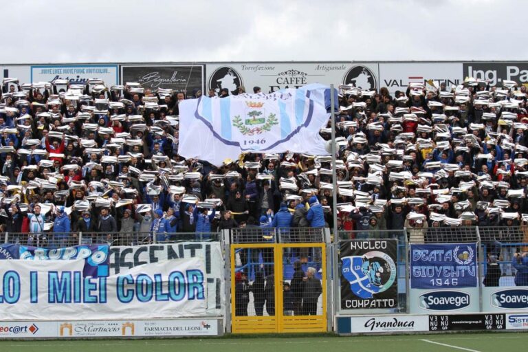 Virtus Francavilla-Juve Stabia sospesa