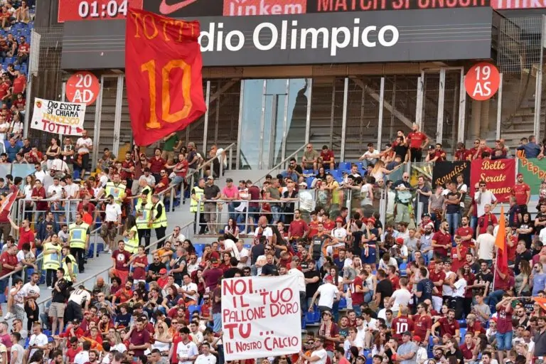Roma striscioni