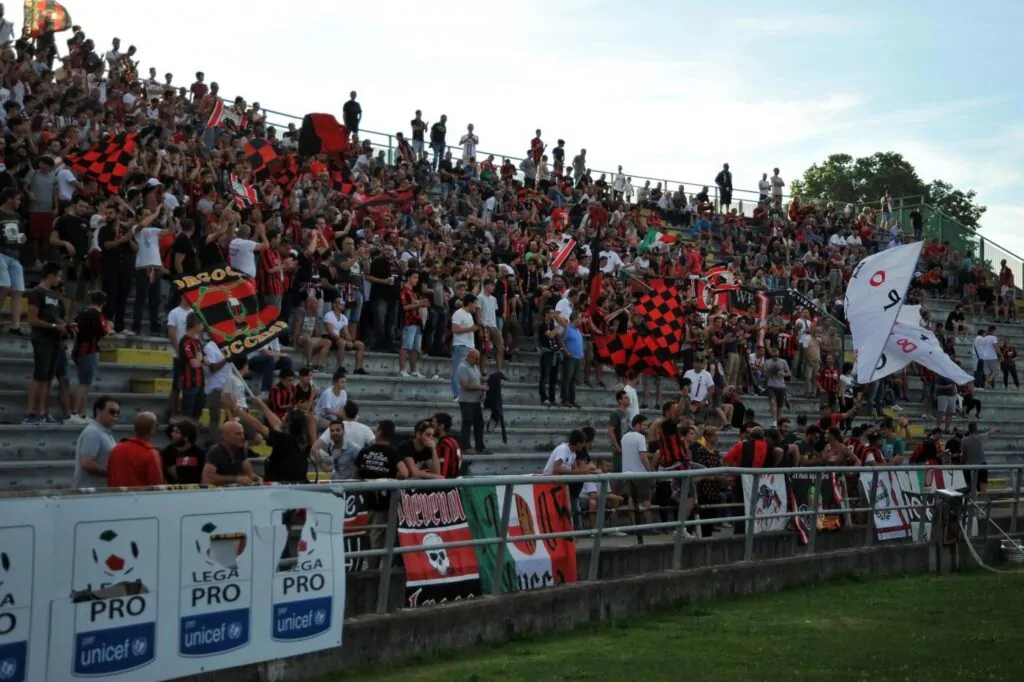 tifosi Lucchese