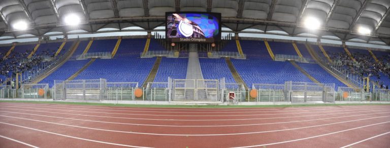 Curva Lazio vuota