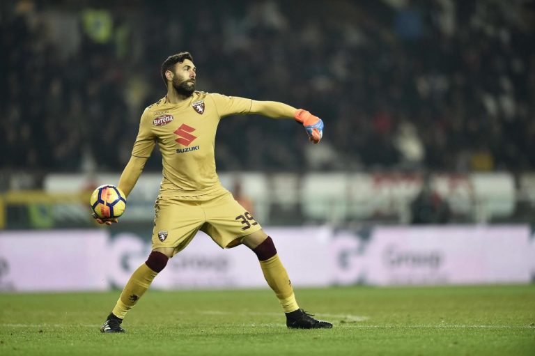 Infortunio Sirigu