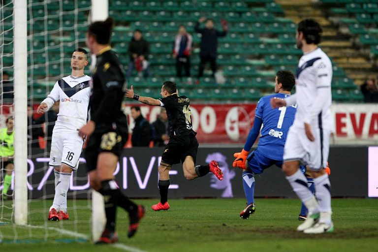 Serie B, Bari-Brescia 3-0
