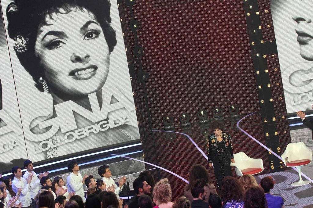 GIna Lollobrigida violentata