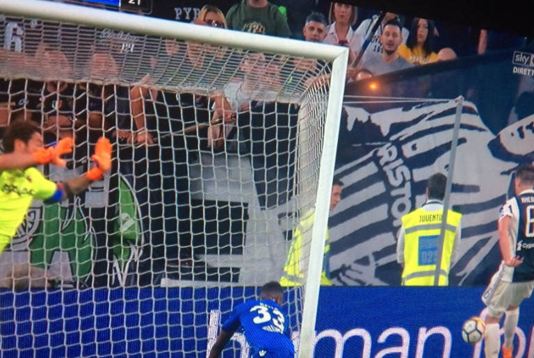Fallo Khedira 2-1