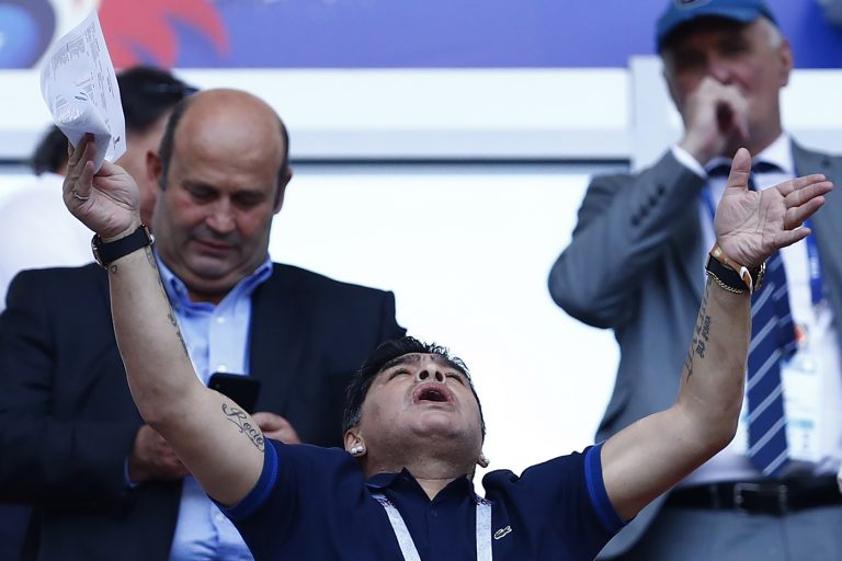 esordio Maradona