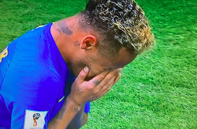 Neymar lacrime