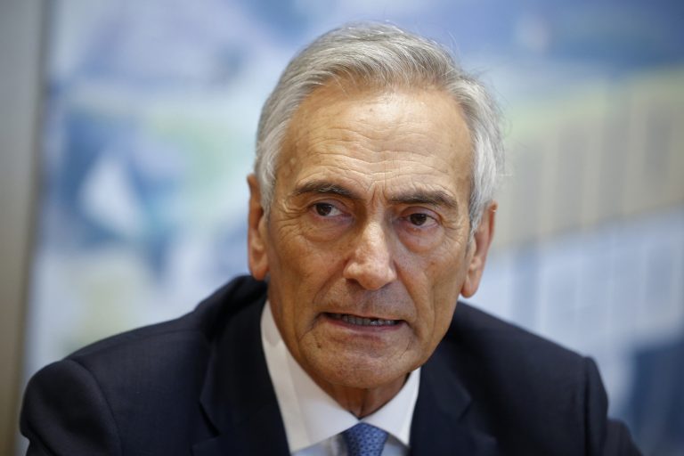 gravina violenza arbitri