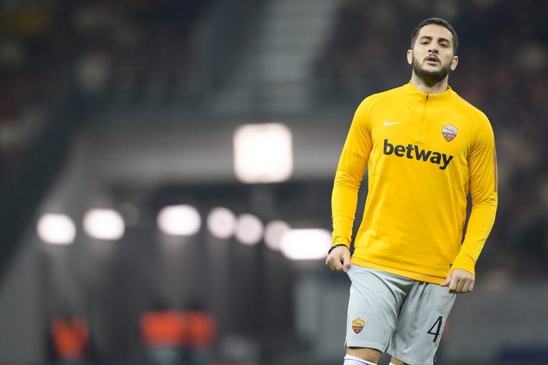 Manolas