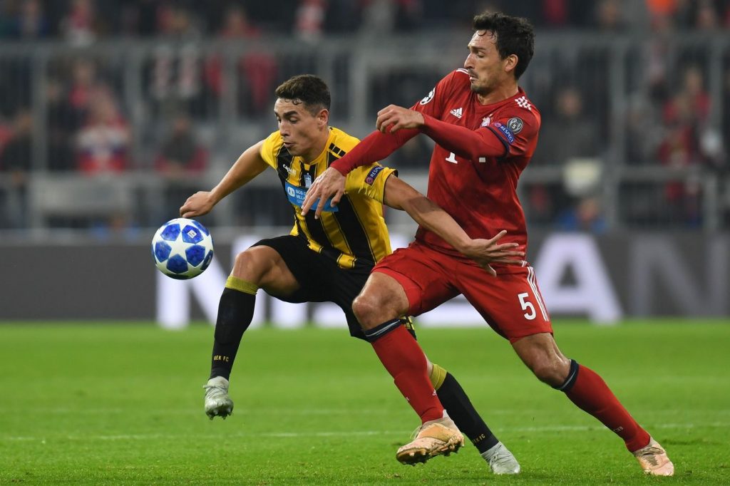 Hummels lascia Bayern