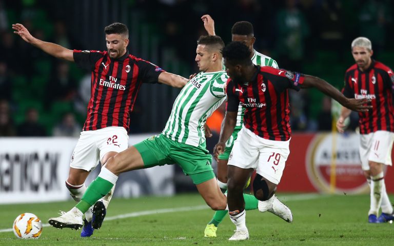Musacchio sviene