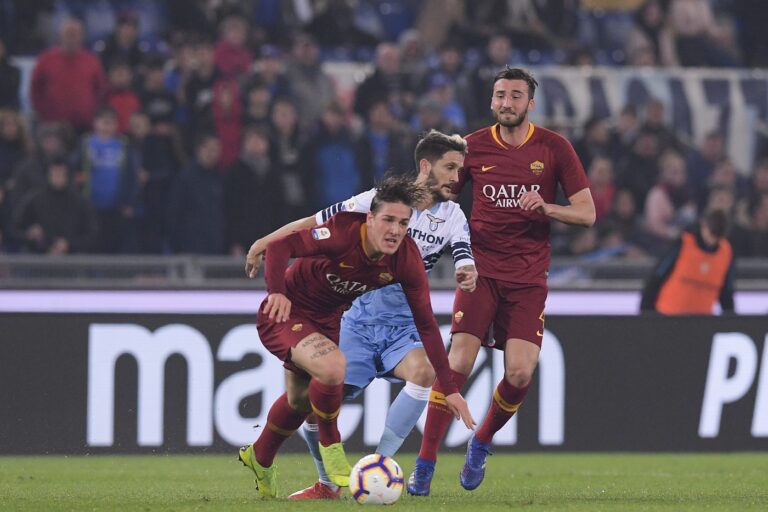 Roma critiche