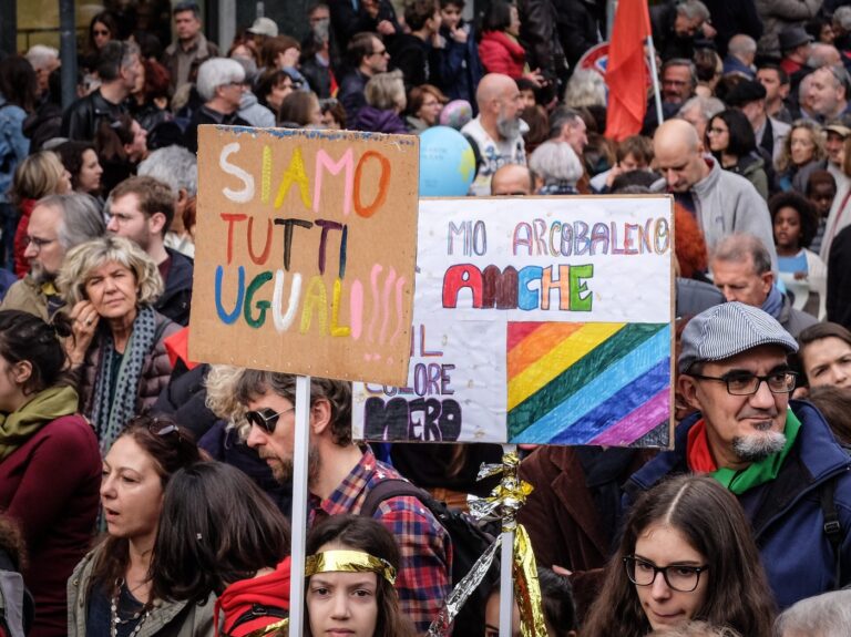 sospensione gare razzismo