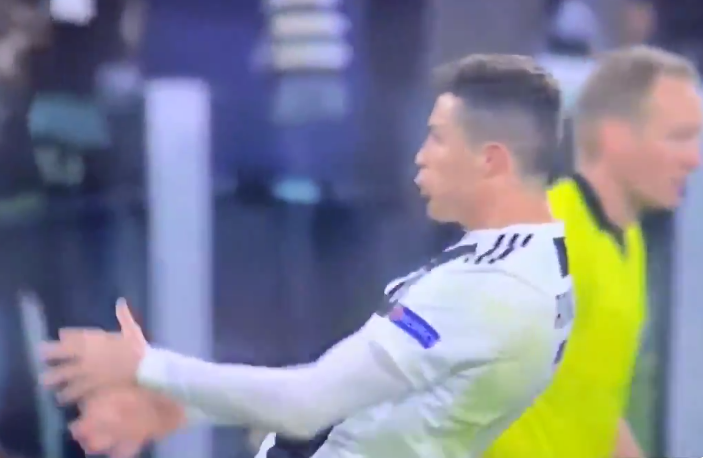 Gesto Ronaldo
