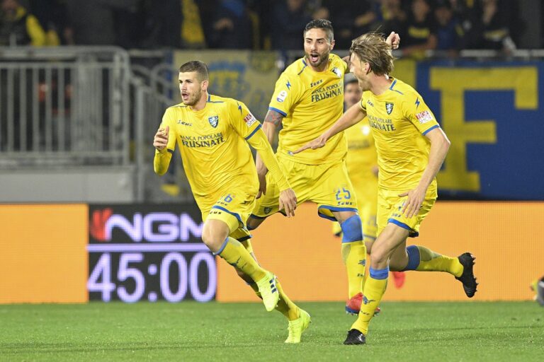 frosinone parma pagelle