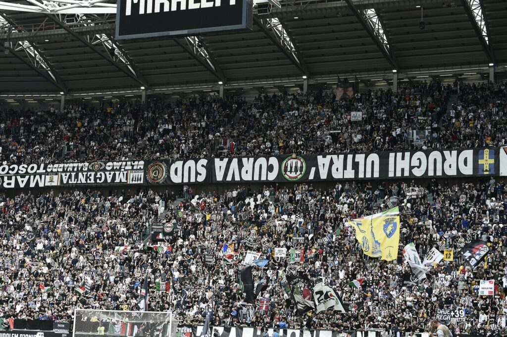 juve fiorentina contestazione tifosi