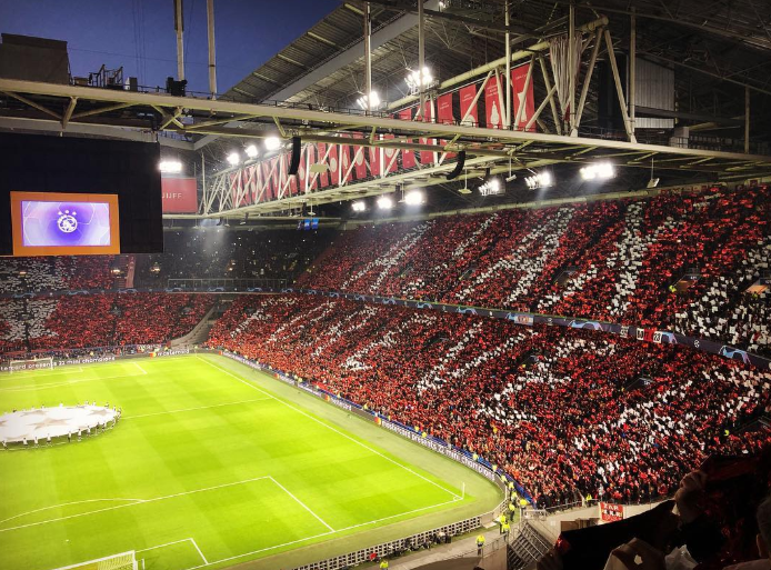 Coreografia Ajax-Juve