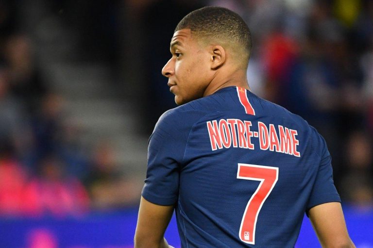 omaggio notre dame psg