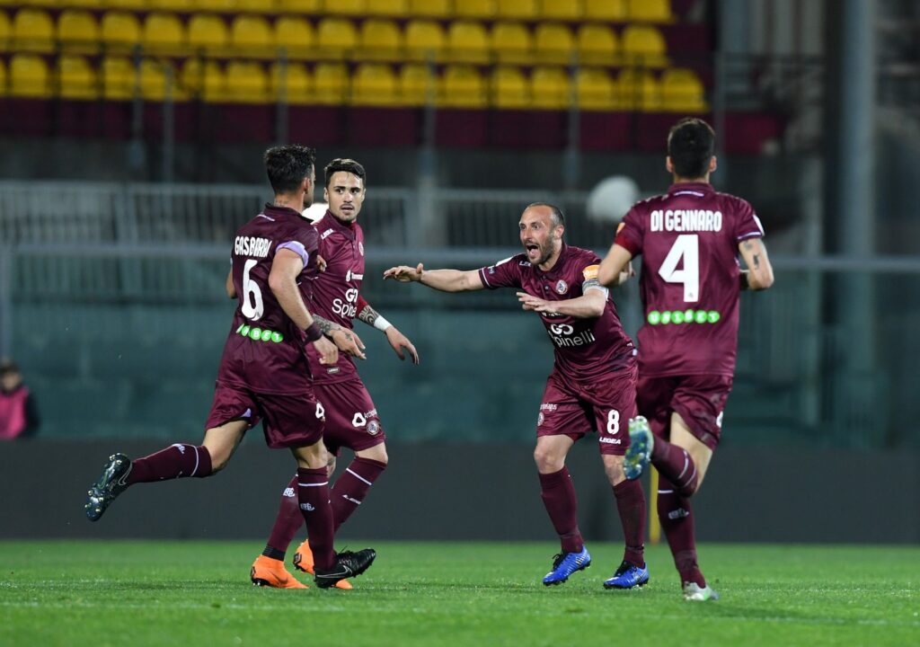 livorno perugia streaming