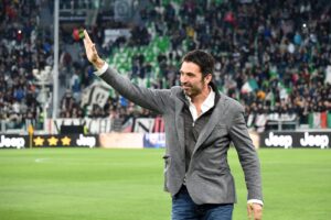 Buffon in uscita dal Psg