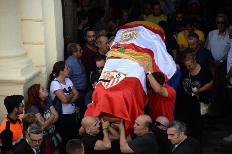 funerali Reyes