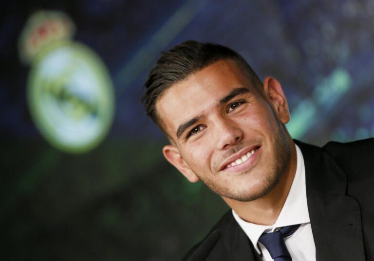 visite mediche Theo Hernandez