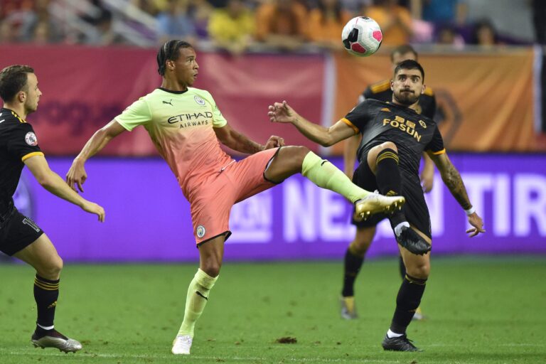 Manchester City Wolves