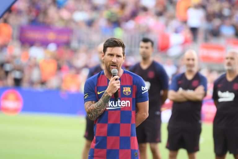 Messi su cena e clausola