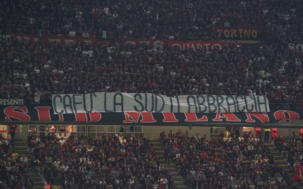 striscione cafù