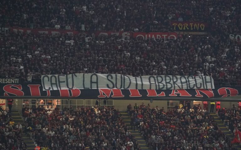 striscione cafù