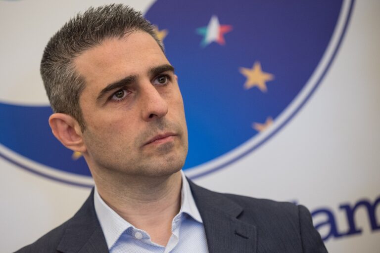 sindaco parma su cori razzisti
